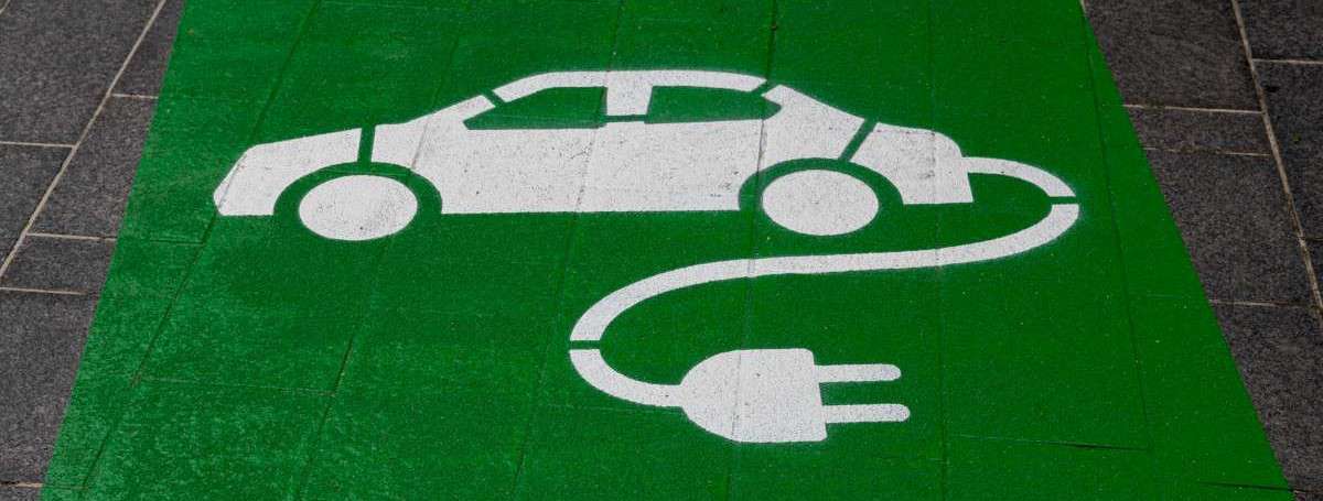 how long do electric car batteries last